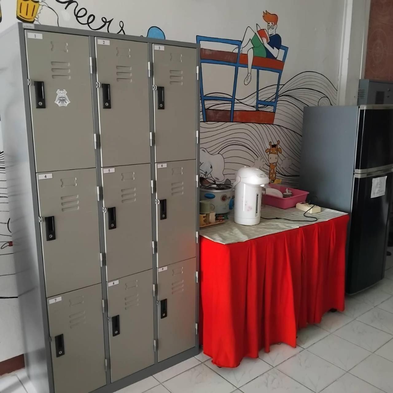 Sleepwith Me Hostel Bangkok Extérieur photo