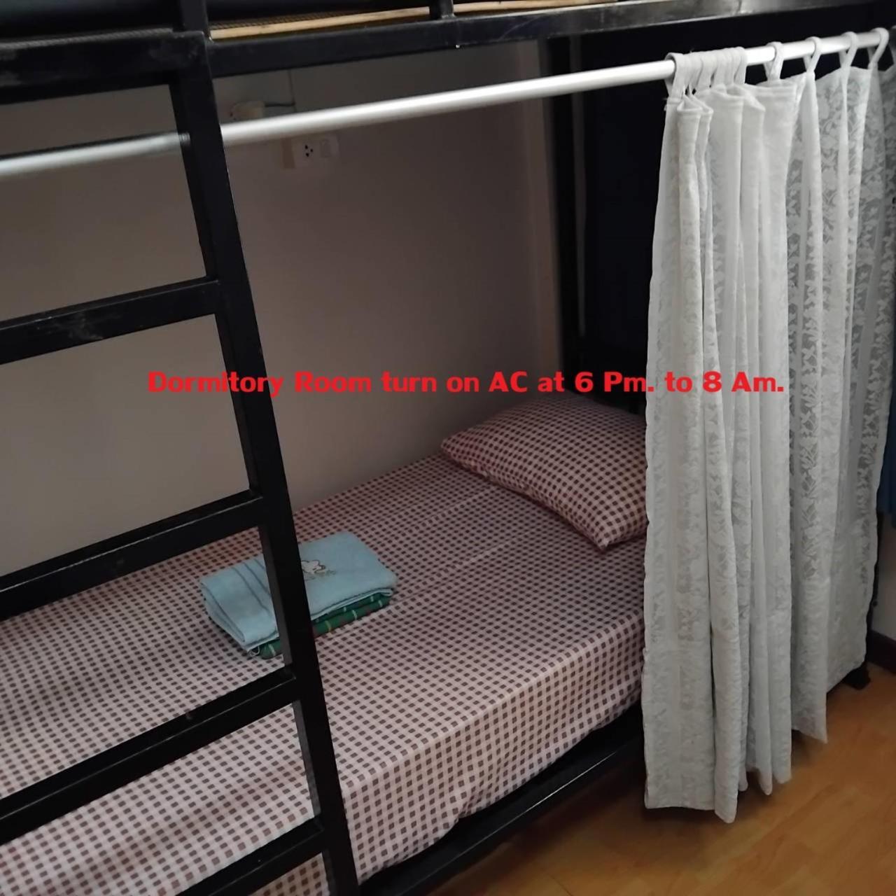 Sleepwith Me Hostel Bangkok Extérieur photo
